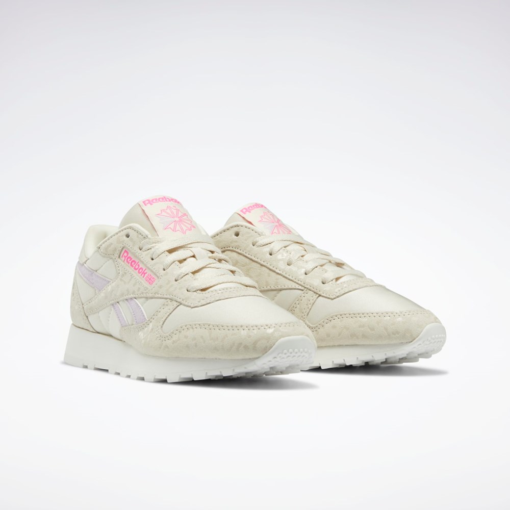 Reebok Classic Leather Shoes Alabaster / Chalk / Quartz Glow | IOAR-62937