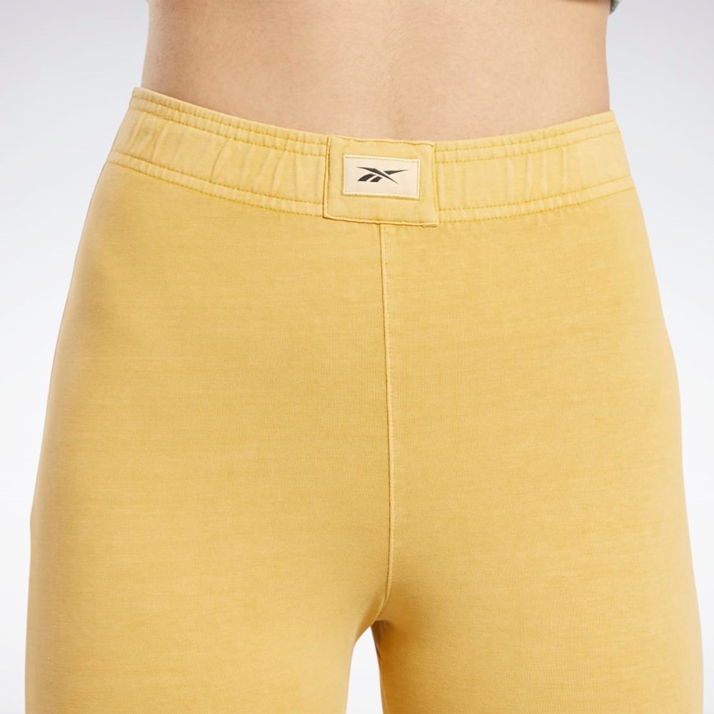 Reebok Classics Natural Dye Legging Shorts Bright Ochre | TRDS-89524