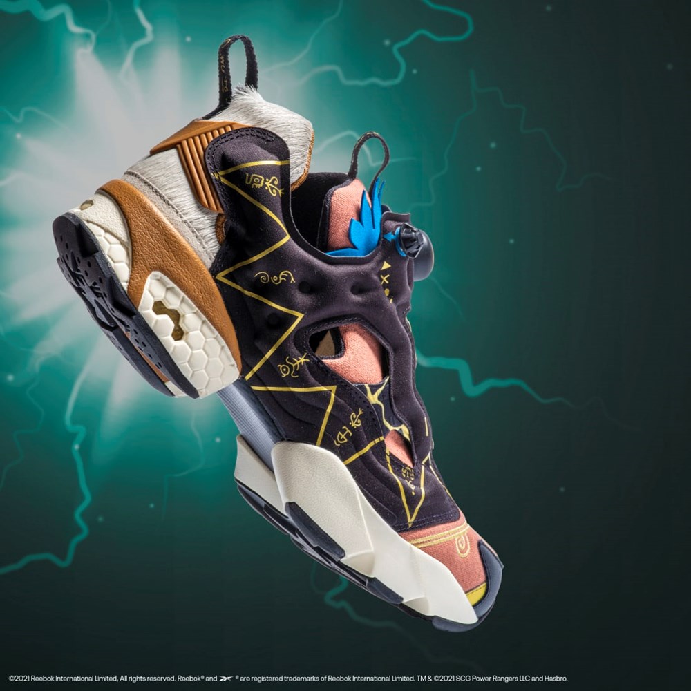 Reebok Power Rangers Instapump Fury 94 Shoes Czarne Złote | LKIW-62489