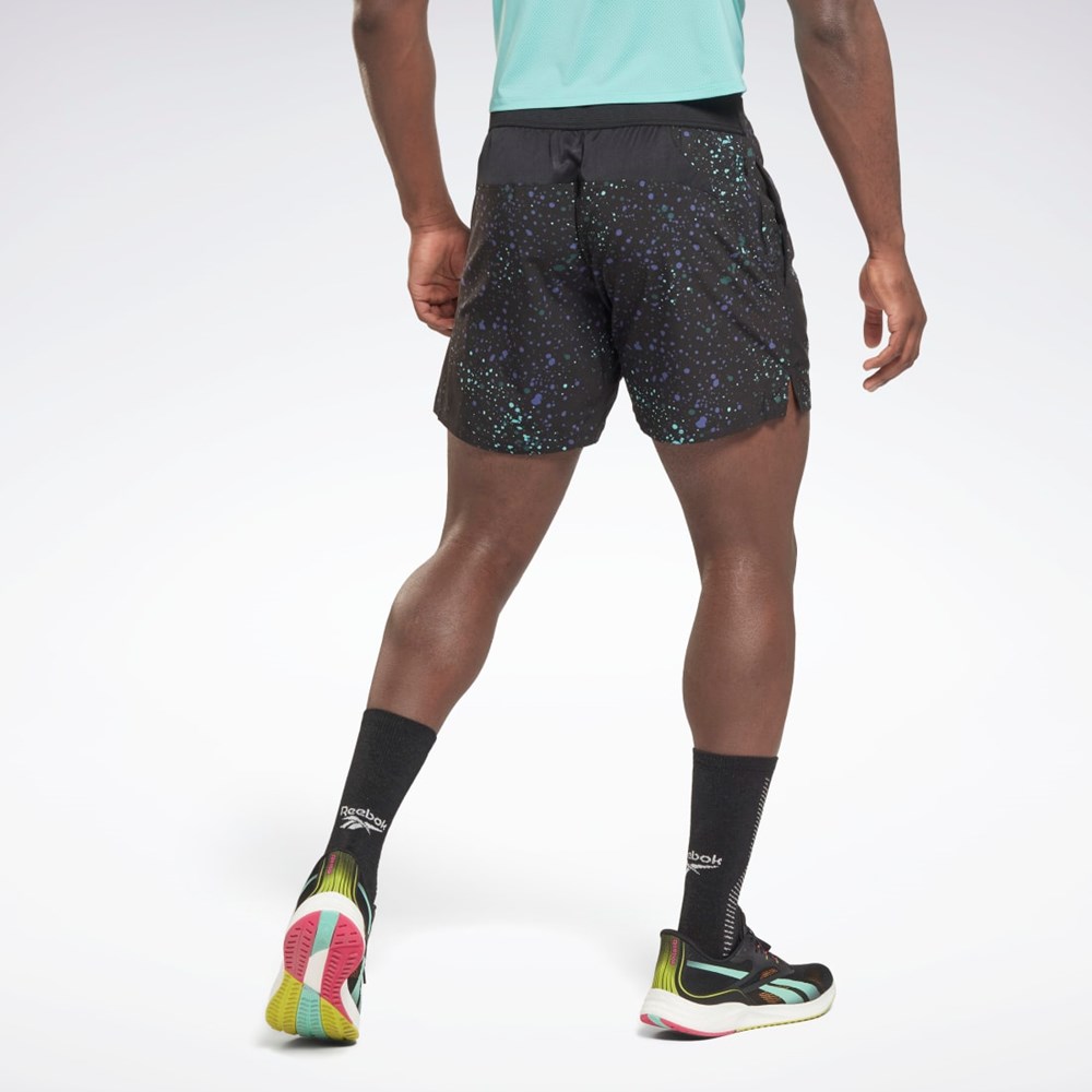 Reebok Strength Allover Print Shorts Czarne | WAOQ-45726