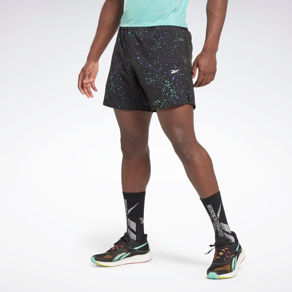 Reebok Strength Allover Print Shorts Czarne | WAOQ-45726